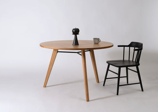 F6 round dining table