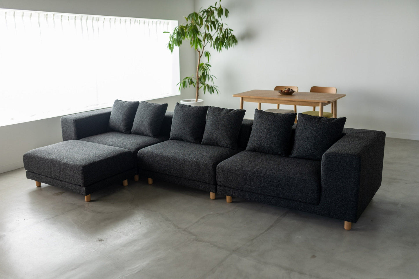 SU unit sofa